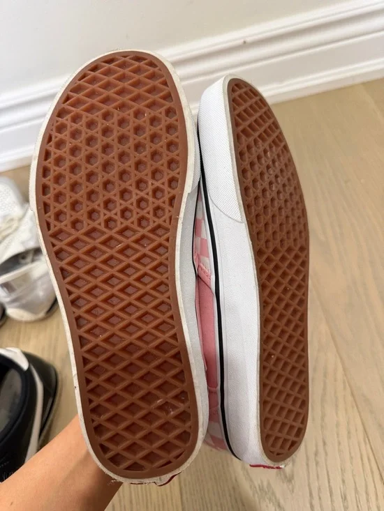 Pink checkered vans - Picture 3 of 4